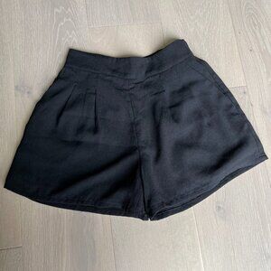 Flowy shorts XS black